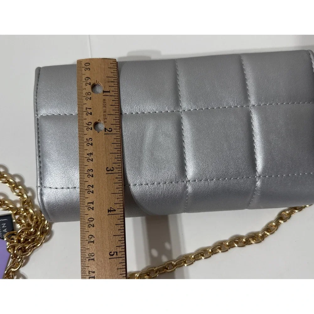 House Of Want Vegan‎ Purse/Wallet Crossbody Gold Chain SILVER Color Purse W/Tags
